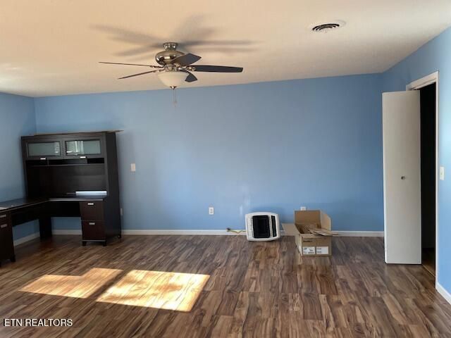 125 Walnut Lane, Oneida, TN 37841