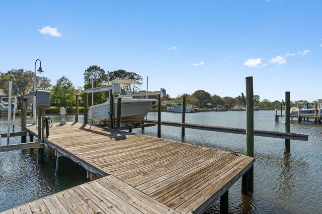 4368 Old Bayou Trail, Destin, FL 32541