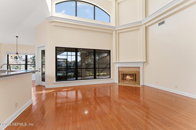 13060 HIGHLAND GLEN Way N, Jacksonville, FL 32224