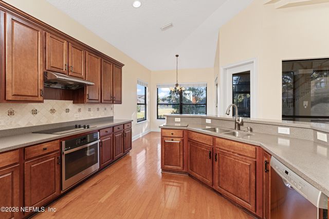 13060 HIGHLAND GLEN Way N, Jacksonville, FL 32224