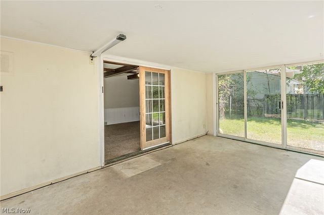 33320 Outley Park Drive, Solon, OH 44139