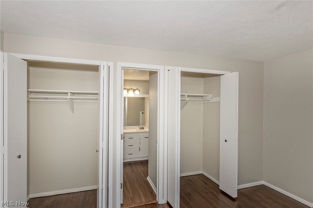 33320 Outley Park Drive, Solon, OH 44139