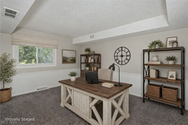 33320 Outley Park Drive, Solon, OH 44139