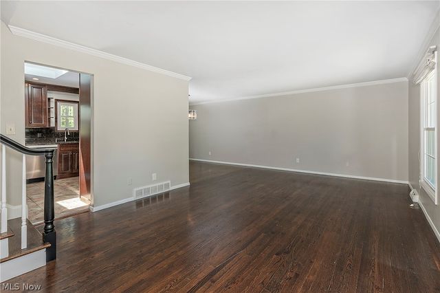 33320 Outley Park Drive, Solon, OH 44139