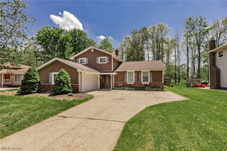 33320 Outley Park Drive, Solon, OH 44139