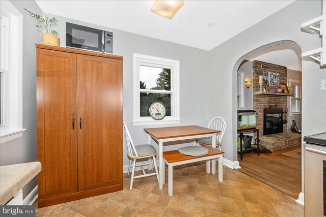 9711 CHAPELWOOD LN, Hagerstown, MD 21740