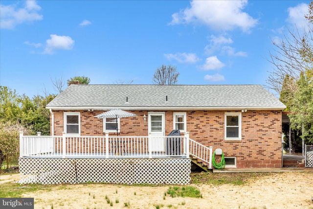 9711 CHAPELWOOD LN, Hagerstown, MD 21740