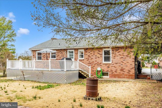 9711 CHAPELWOOD LN, Hagerstown, MD 21740