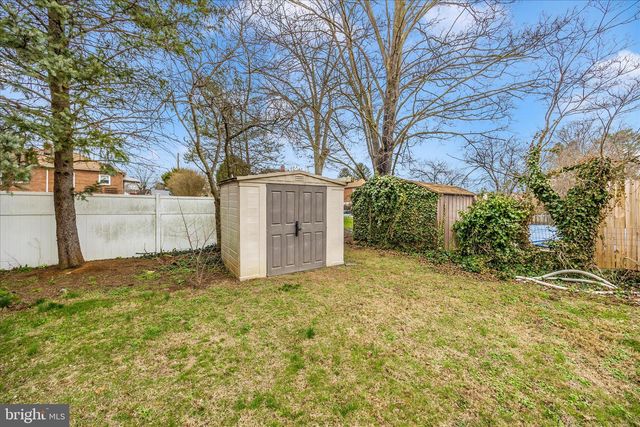 9711 CHAPELWOOD LN, Hagerstown, MD 21740