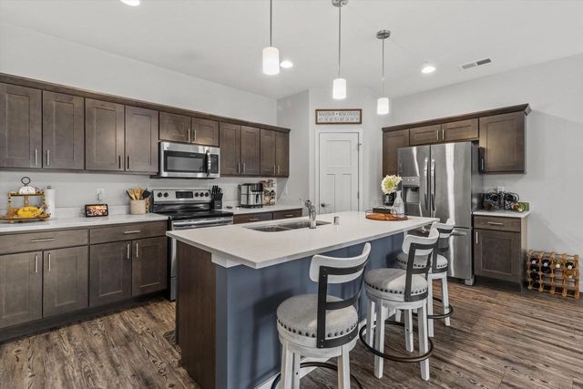 1973 Windsor Avenue, Cottage Grove, WI 53527