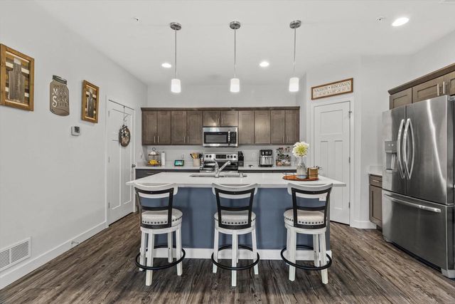 1973 Windsor Avenue, Cottage Grove, WI 53527