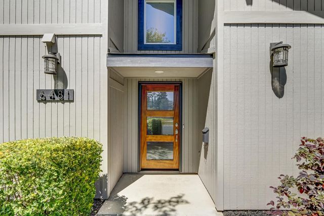 6481 Lake Park Dr, Sacramento, CA 95831
