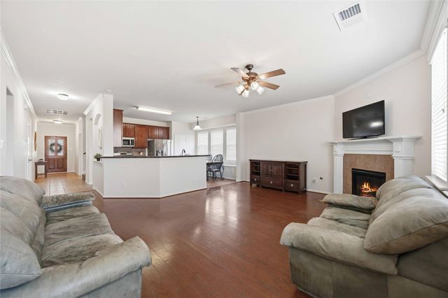 4313 E Meadow Drive, Deer Park, TX 77536