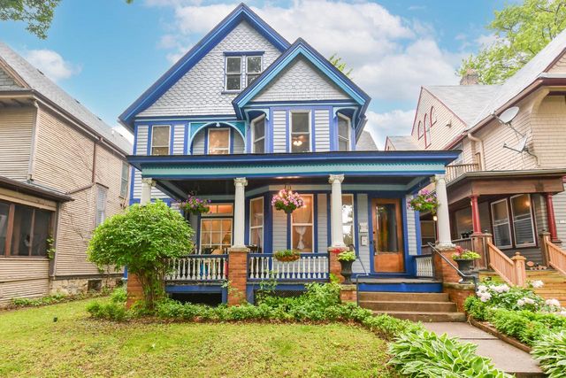 933 N 34th STREET, Milwaukee, WI 53208