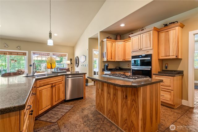 9135 Custer School Road, Custer, WA 98240