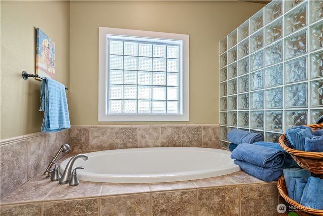 9135 Custer School Road, Custer, WA 98240