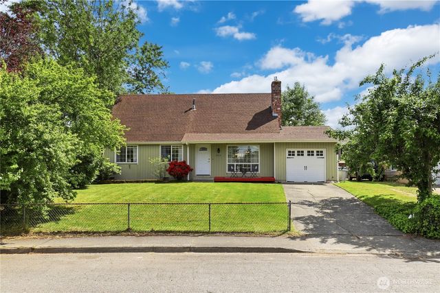 12519 SE 277th Place, Kent, WA 98030
