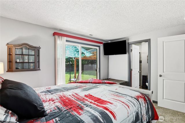 12519 SE 277th Place, Kent, WA 98030