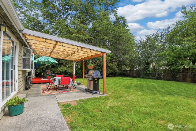 12519 SE 277th Place, Kent, WA 98030