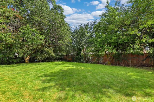 12519 SE 277th Place, Kent, WA 98030
