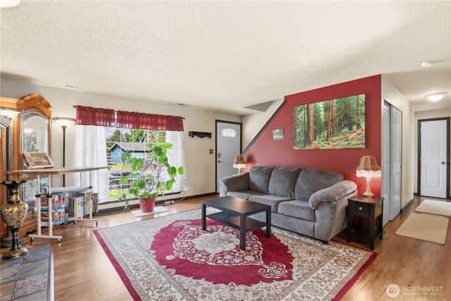 12519 SE 277th Place, Kent, WA 98030
