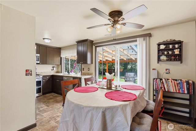 12519 SE 277th Place, Kent, WA 98030