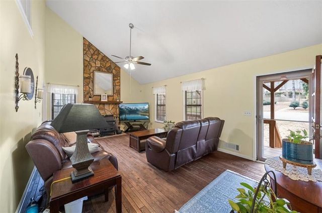 3416 Chastain Trace, Marietta, GA 30066