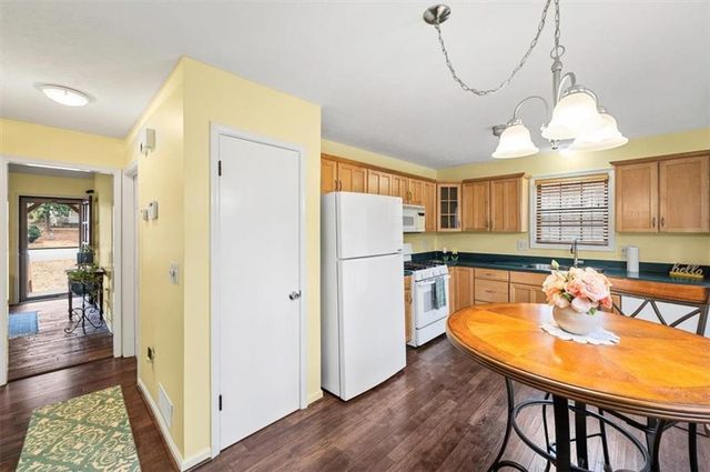 3416 Chastain Trace, Marietta, GA 30066