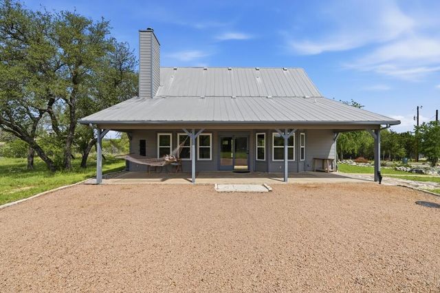 25429 Cove DR, Spicewood, TX 78669