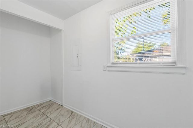 2220 Bradley Street, Greensboro, NC 27406