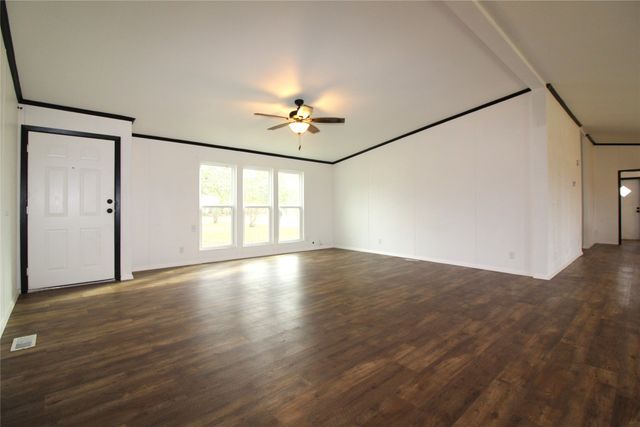 10376 County Road 4089, Scurry, TX 75158