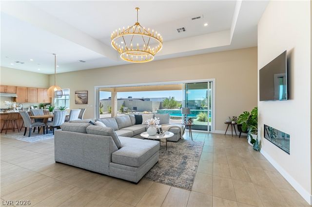 8866 Harvest Sunset Street, Las Vegas, NV 89113