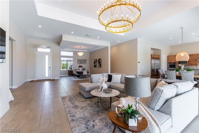 8866 Harvest Sunset Street, Las Vegas, NV 89113