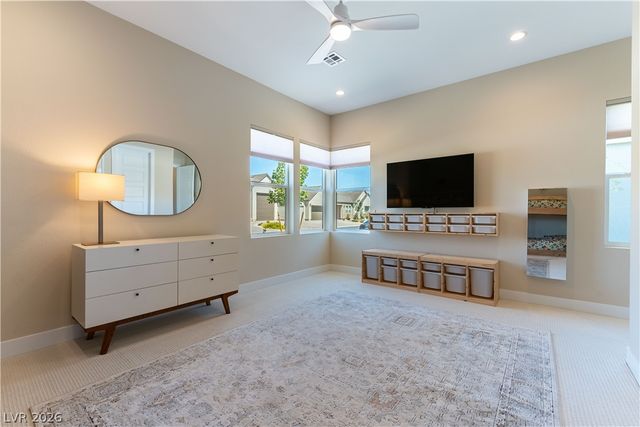 8866 Harvest Sunset Street, Las Vegas, NV 89113