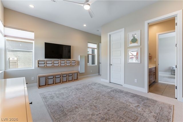 8866 Harvest Sunset Street, Las Vegas, NV 89113