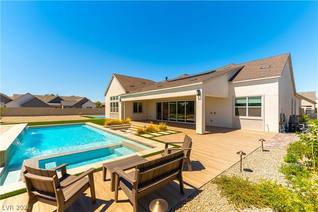 8866 Harvest Sunset Street, Las Vegas, NV 89113