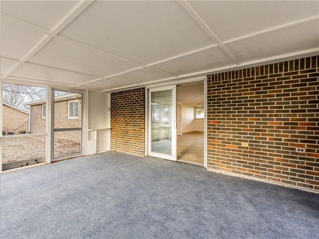 7417 N Highland Avenue, Gladstone, MO 64118