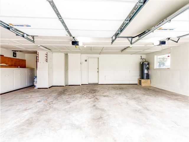 7417 N Highland Avenue, Gladstone, MO 64118