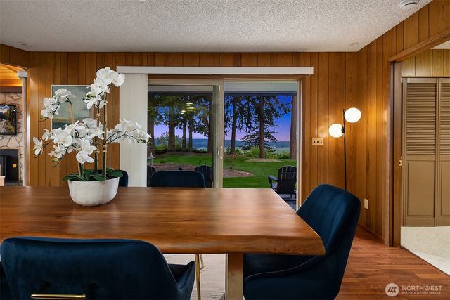 1320 Silver Springs Way, Stanwood, WA 98292