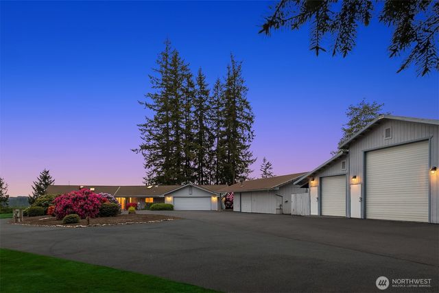 1320 Silver Springs Way, Stanwood, WA 98292