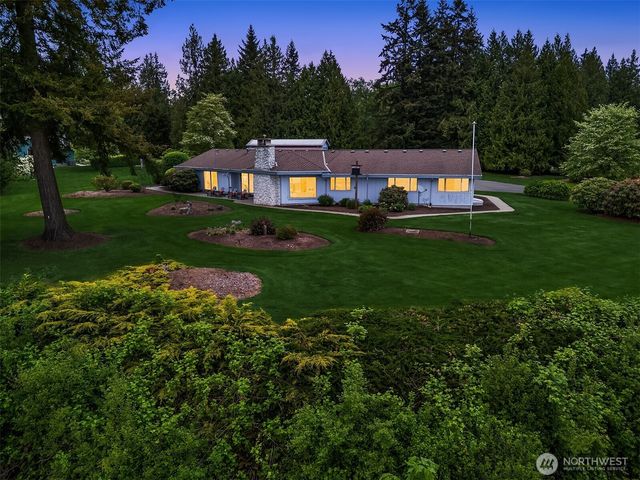 1320 Silver Springs Way, Stanwood, WA 98292