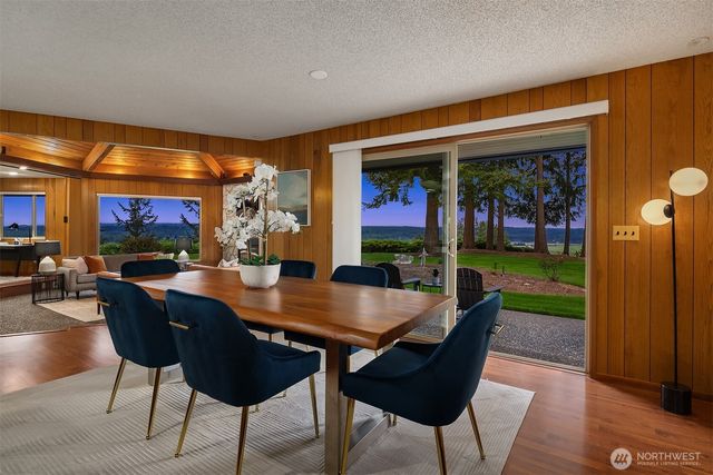 1320 Silver Springs Way, Stanwood, WA 98292