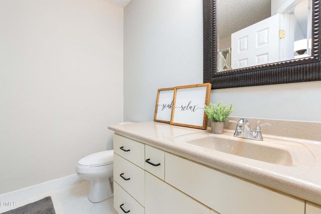 1405 Quarter Point, Raleigh, NC 27615