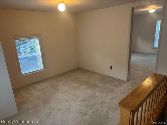 727 W Park Street, Lapeer, MI 48446