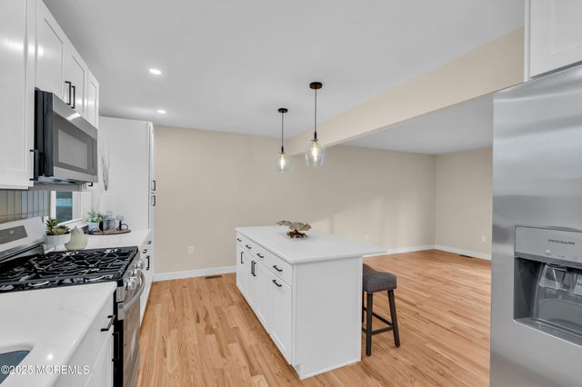 320 Cedar Drive, Lanoka Harbor, NJ 08734