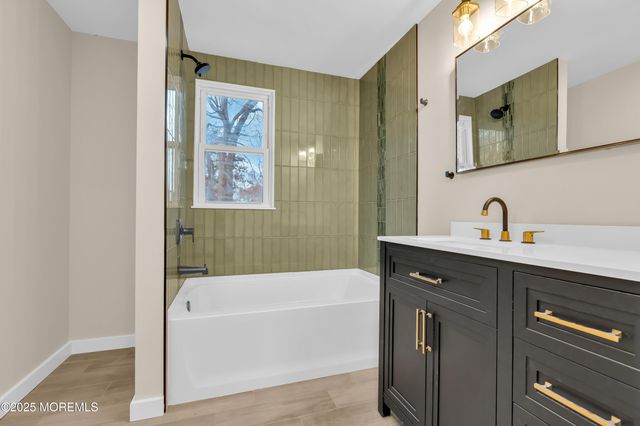 320 Cedar Drive, Lanoka Harbor, NJ 08734