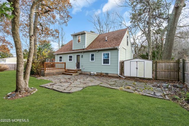 320 Cedar Drive, Lanoka Harbor, NJ 08734