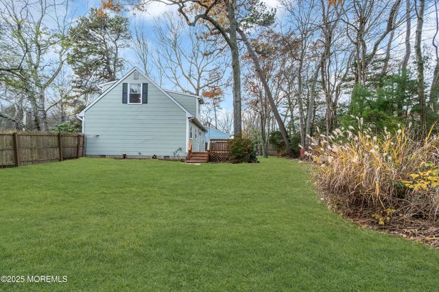 320 Cedar Drive, Lanoka Harbor, NJ 08734