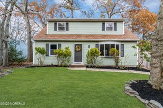 320 Cedar Drive, Lanoka Harbor, NJ 08734