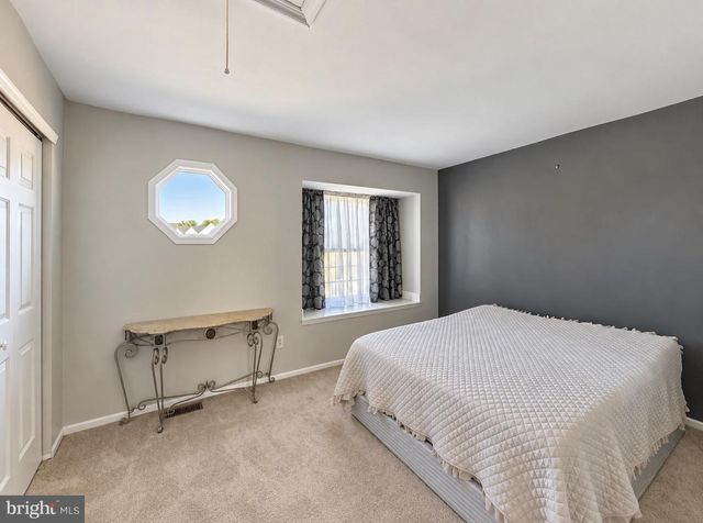 1009 HILLSBORO CT, Sewell, NJ 08080